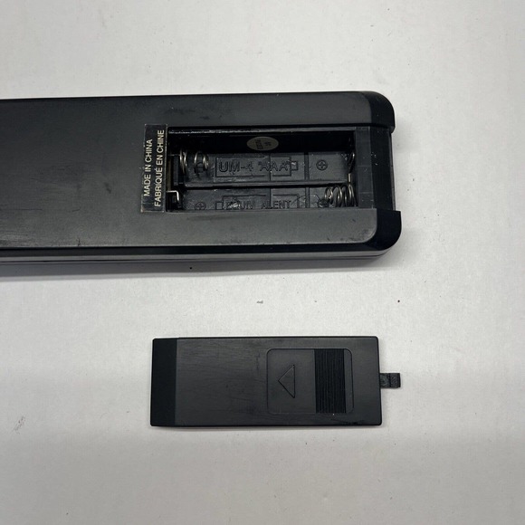 Emerson remote, digital stereo audio amplifier, 00–0 0882–00 - Picture 4 of 4